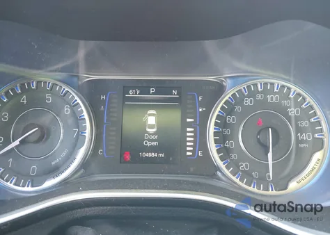 2015 Chrysler 200 Limited из США, поврежденный, VIN 1C3CCCAB3FN754659